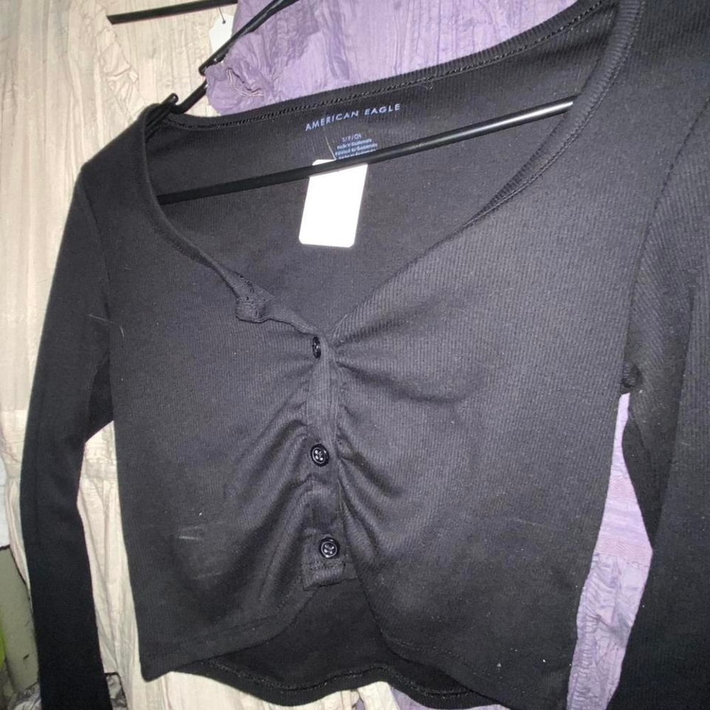 Long Sleeve Black American Eagle button up crop top